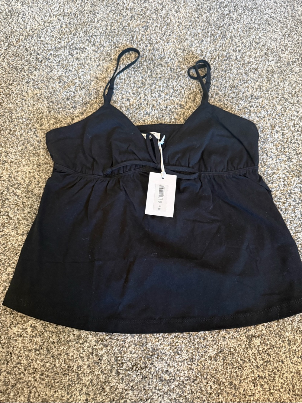 Aritzia Black Tank NWT | Bow detail